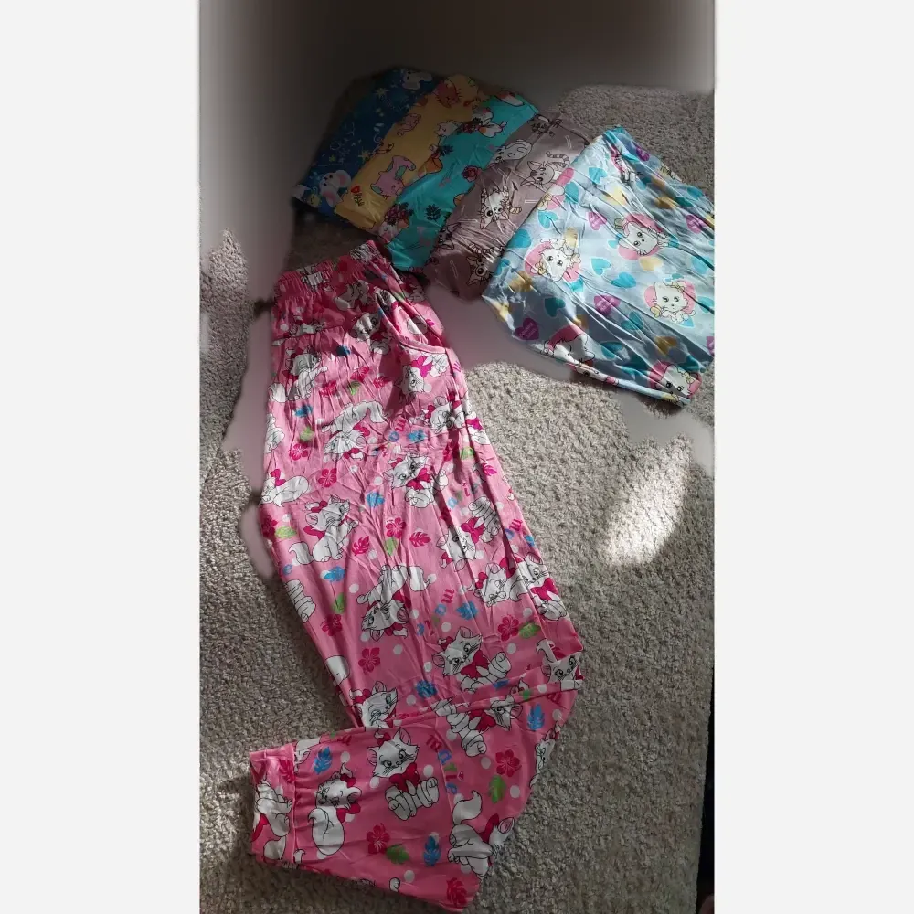 شلوار راحتی طرح عروسکی زنانه برند لیدی سایز 36 تا 48 پارچه خنک و لطیف