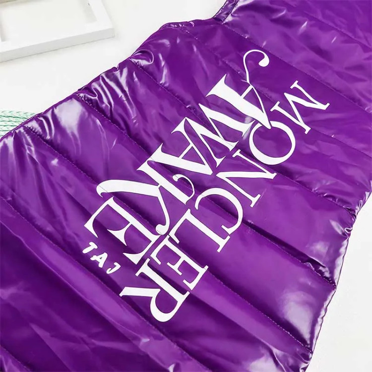 پافر دخترانه کلاه دار جنس سیلیکونی طرح پشت چاپ دار مناسب پاییز و زمستان