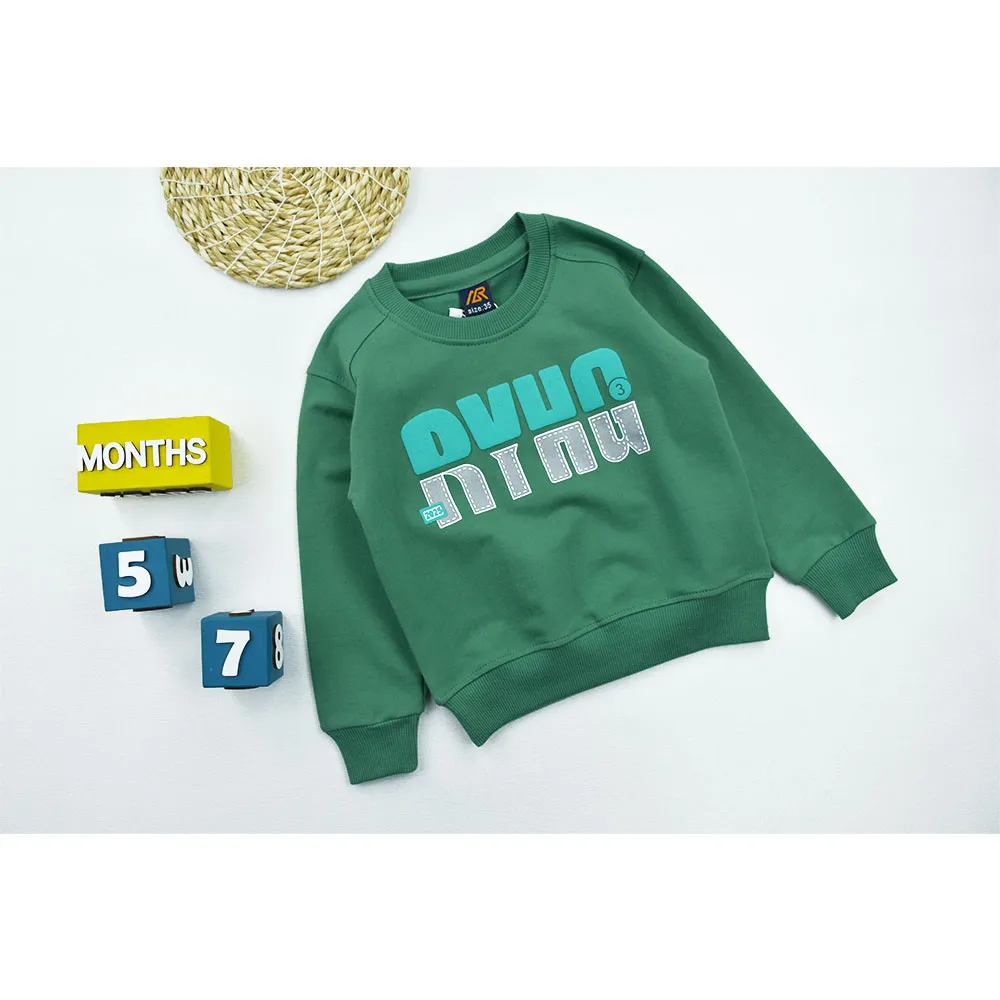 بلوز پسرانه پنبهای طرح RYHG مناسب پاییز و زمستان
