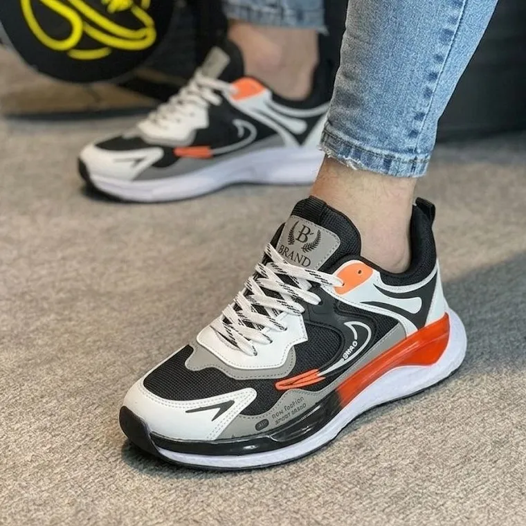 کفش کتونی مردانه نایک بتا رنگ مشکی نارنجی اسپرت و ورزشی